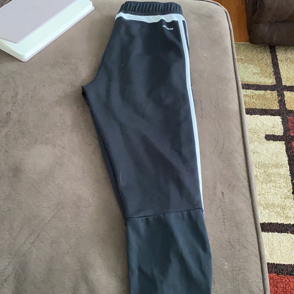 Adidas sweats - Picture 5 of 5